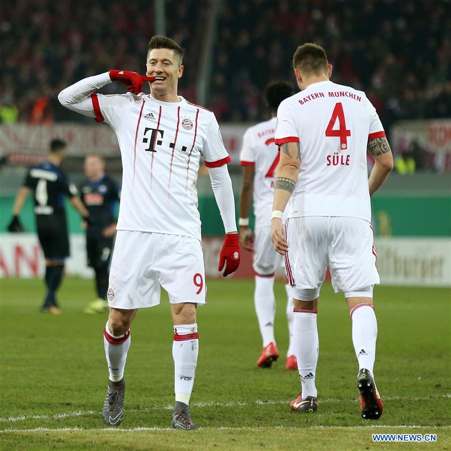 (SP)GERMANY-PADERBORN-SOCCER-GERMAN CUP-BAYERN MUNICH VS SC PADERBORN