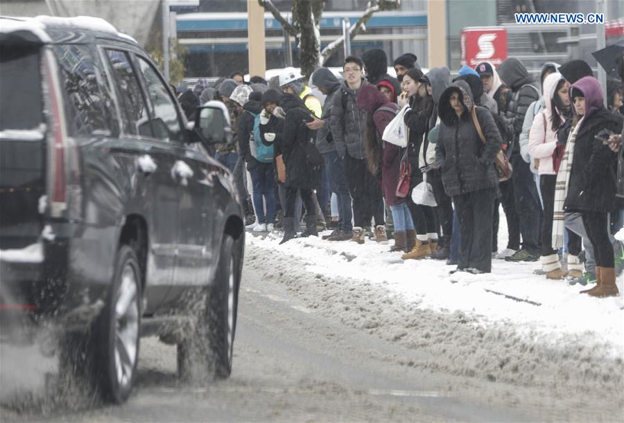 CANADA-VANCOUVER-WEATHRE-SNOW