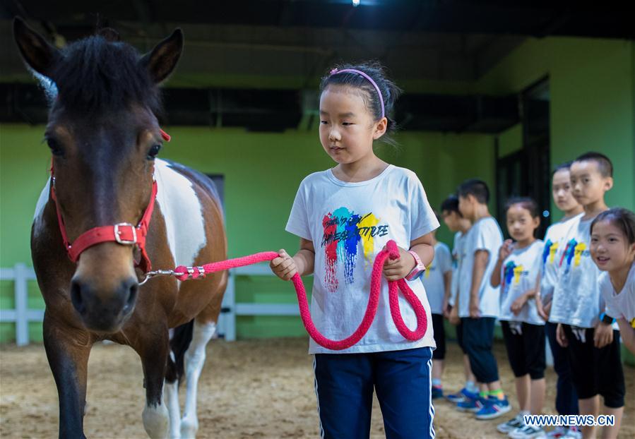 #CHINA-INNER MONGOLIA-EDUCATION-EQUESTRIANISM (CN)