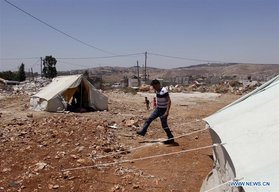 MIDEAST-JERUSALEM-PALESTINIAN DWELLING-DEMOLISHMENT