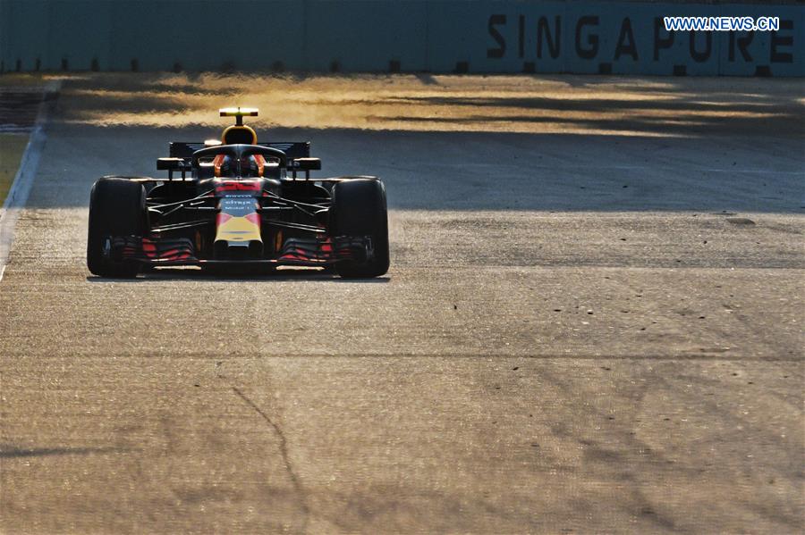 (SP)SINGAPORE-F1-SINGAPORE GRAND PRIX NIGHT RACE-PRACTISE