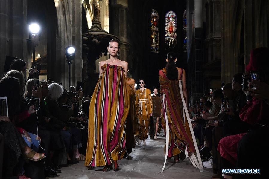 FRANCE-PARIS-FASHION WEEK-UMA WANG