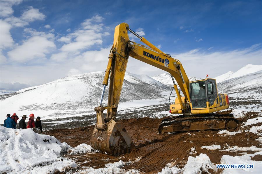 CHINA-TIBET-LANDSLIDE-DISASTER RELIEF ROAD (CN)