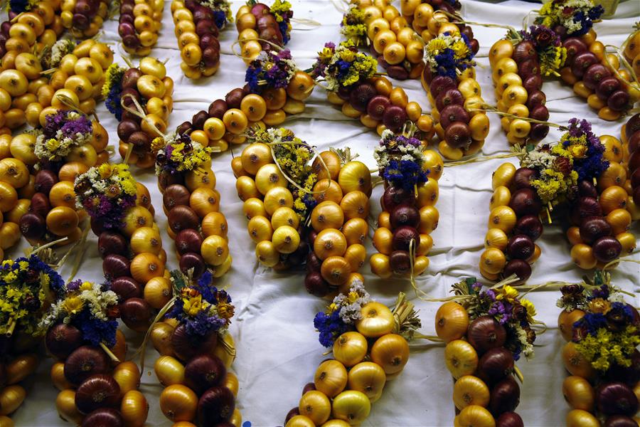 SWITZERLAND-BERN-ONION MARKET-FESTIVAL