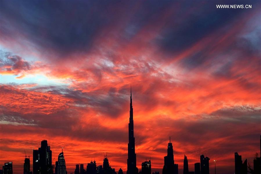 UAE-DUBAI-BURJ KHALIFA-SUNSET