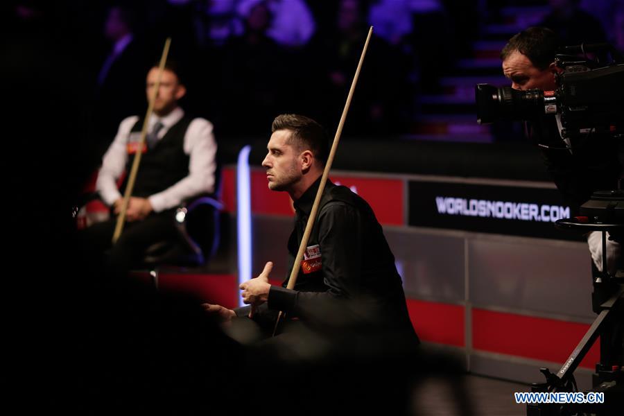 (SP) BRITAIN-LONDON-SNOOKER-MASTERS 2019-TRUMP VS SELBY