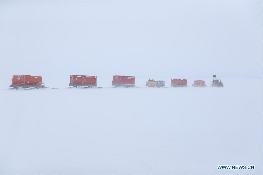 XINHUA PHOTOS OF THE DAY