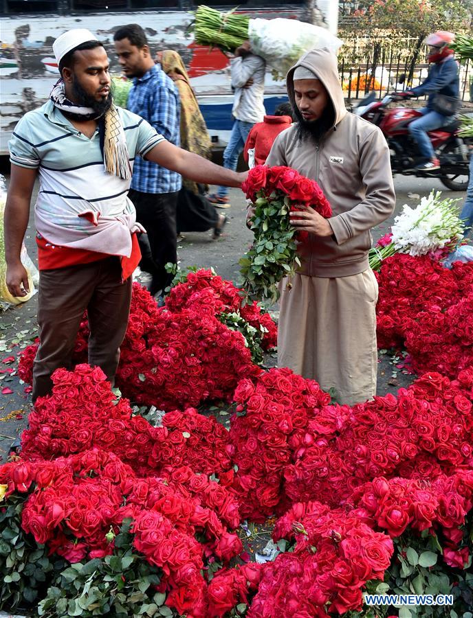 BANGLADESH-DHAKA-FLOWER-MARKET