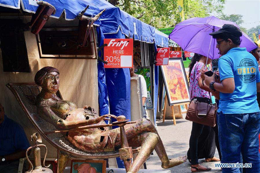 SRI LANKA-COLOMBO-OPEN AIR ART FAIR