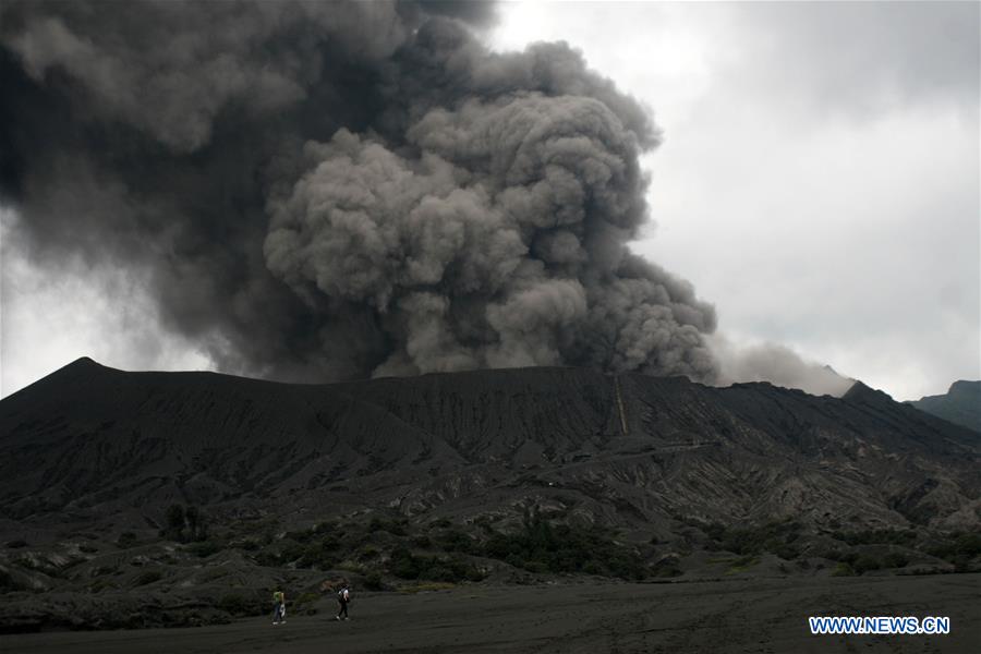 INDONESIA-MOUNT BROMO-ERUPTION