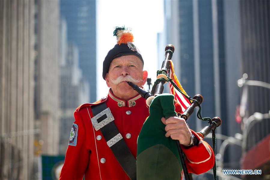 U.S.-NEW YORK-TARTAN DAY PARADE