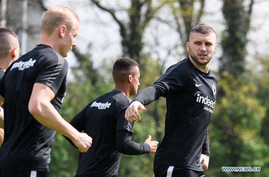 (SP)GERMANY-FRANKFURT-SOCCER-EUROPA LEAGUE-FRANKFURT VS CHELSEA-TRAINING SESSION