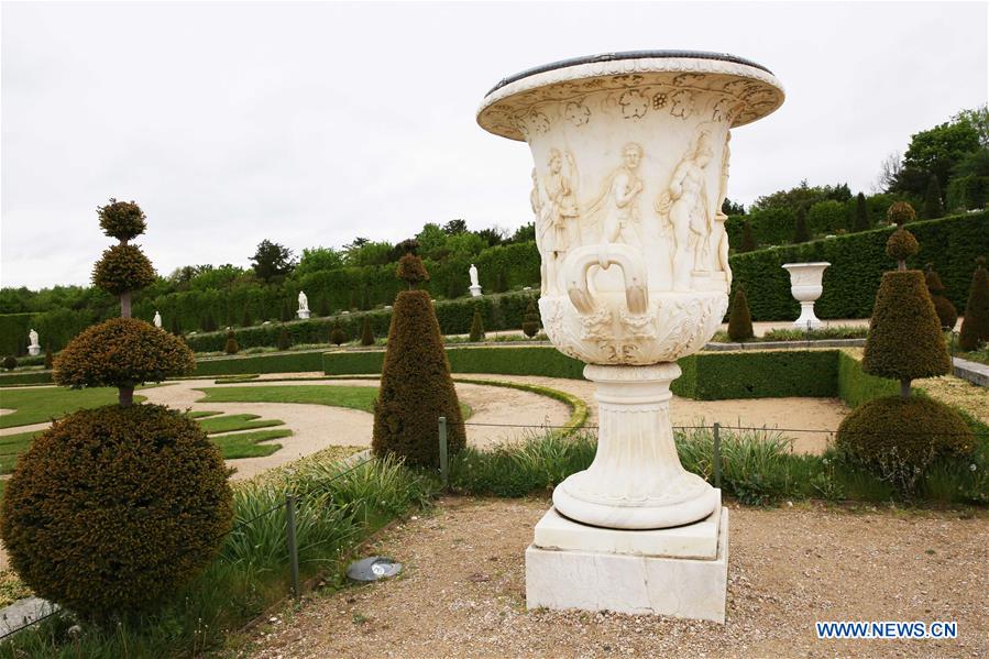 FRANCE-PARIS-CHATEAU DE VERSAILLE-GARDEN