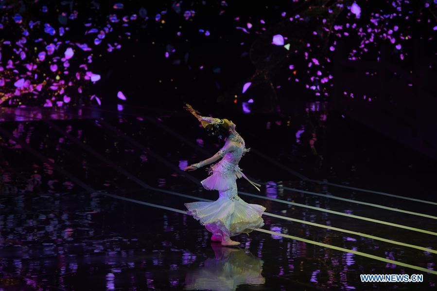 CHINA-GANSU-CLASSIC DANCE DRAMA-FLOWER RAINS ALONG SILK ROAD-40TH ANNIVERSARY (CN)