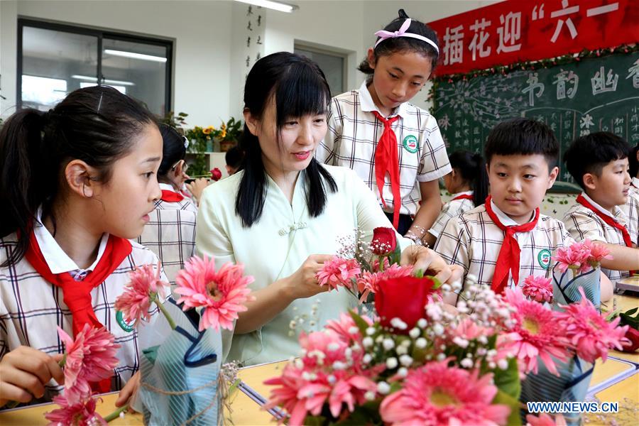 #CHINA-INT'L CHILDREN'S DAY-CELEBRATION (CN)