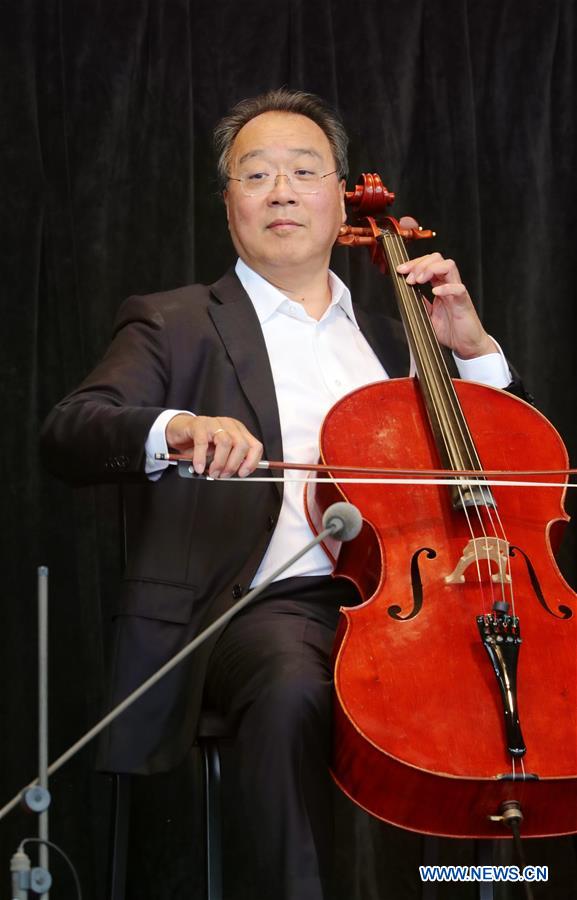 U.S.-CHICAGO-YO-YO MA-FREE CONCERT