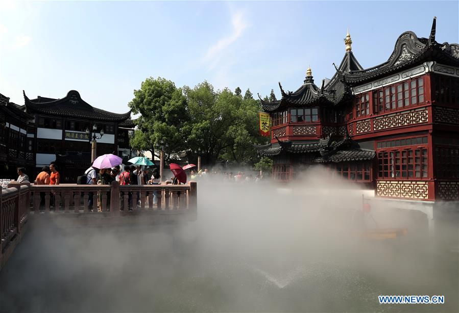 CHINA-SHANGHAI-YUYUAN GARDEN-HEAT (CN)