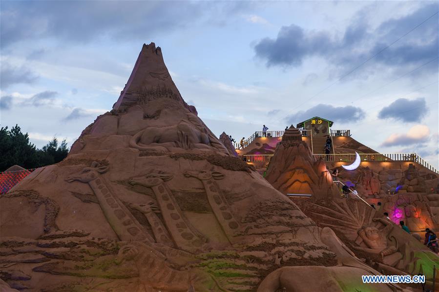 CHINA-ZHEJIANG-ZHOUSHAN-INT'L SAND SCULPTURE FESTIVAL (CN)