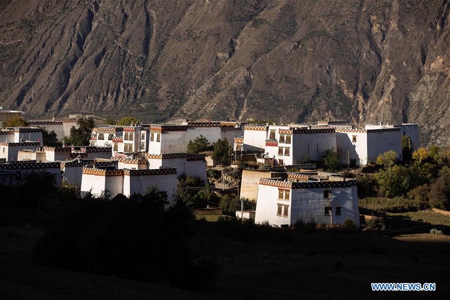 CHINA-SICHUAN-GANZI-RURAL SCENERY (CN)