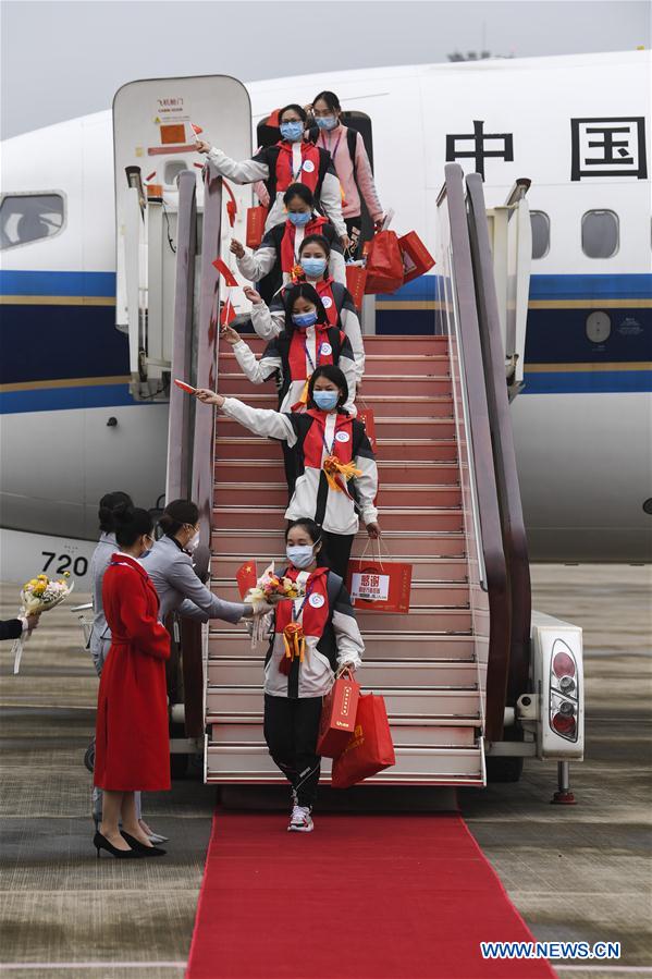 CHINA-GUANGXI-COVID-19-MEDICS-RETURN HOME-ARRIVAL (CN)