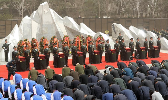 China holds burial ceremony for soldier remains returned from ROK